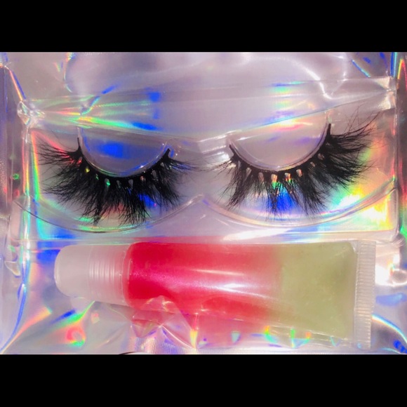 Wholesale lipgloss and 3-D mink Lashes (30)